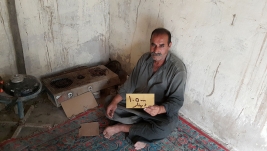 مركز ارشاد الكريعات: المريض/ عباس جواد حبيب يحصل على تبرع نقدي من المحسن / سايمون ديلي لشراء علاج للقلب