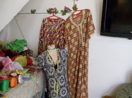 The Advice Centre in the Al-Giriyat district distributes, during the second installment, more than 600 articles of clothing.   